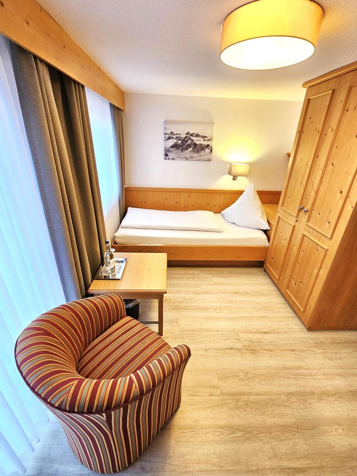 Hotel Cafe Fuggerhof Oberstdorf Esterno foto