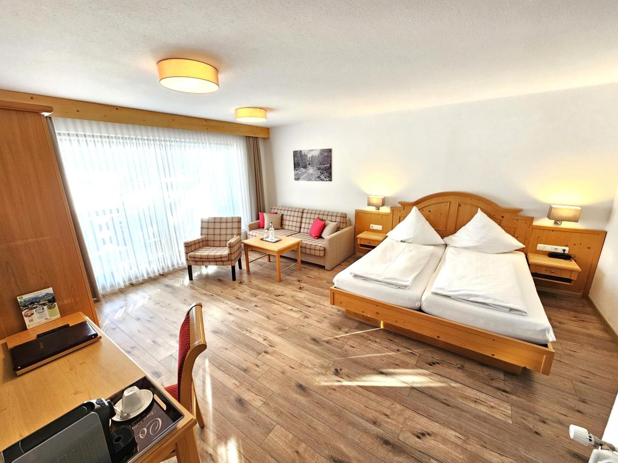 Hotel Cafe Fuggerhof Oberstdorf Esterno foto