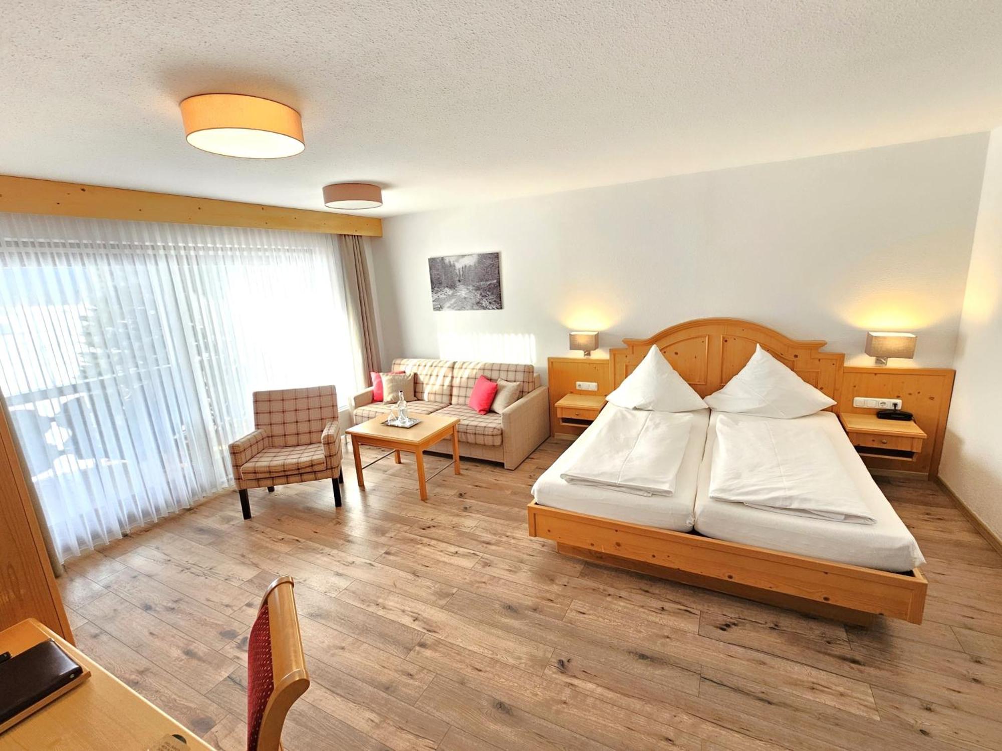 Hotel Cafe Fuggerhof Oberstdorf Esterno foto