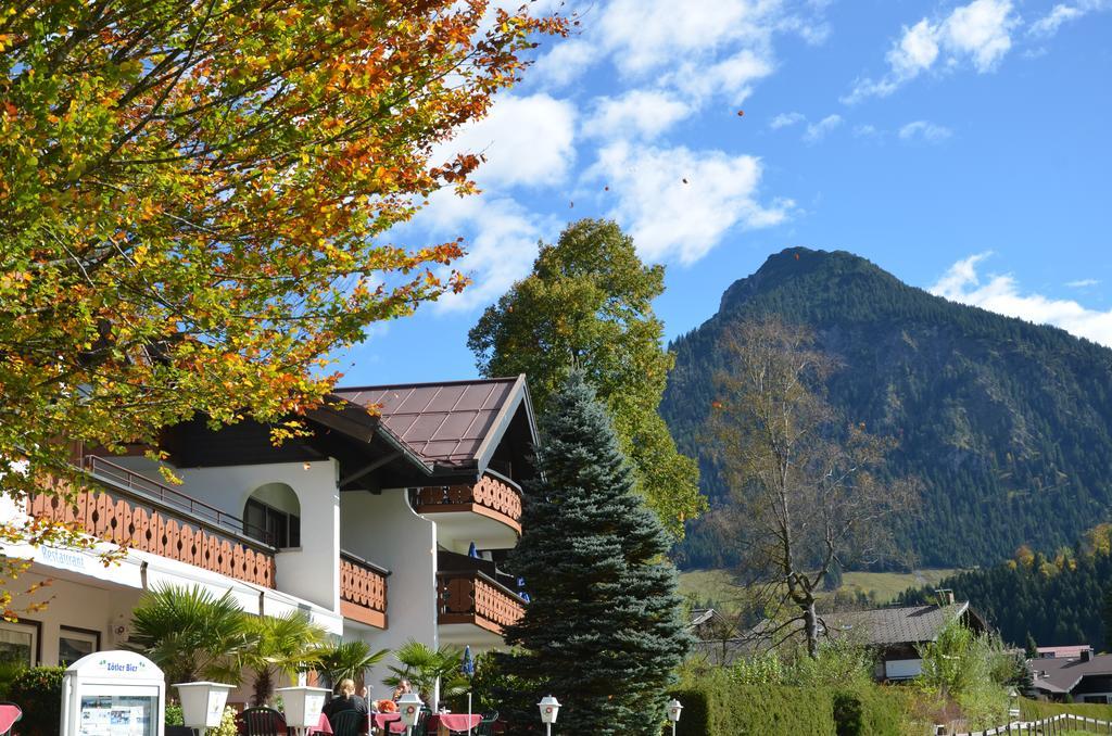 Hotel Cafe Fuggerhof Oberstdorf Esterno foto